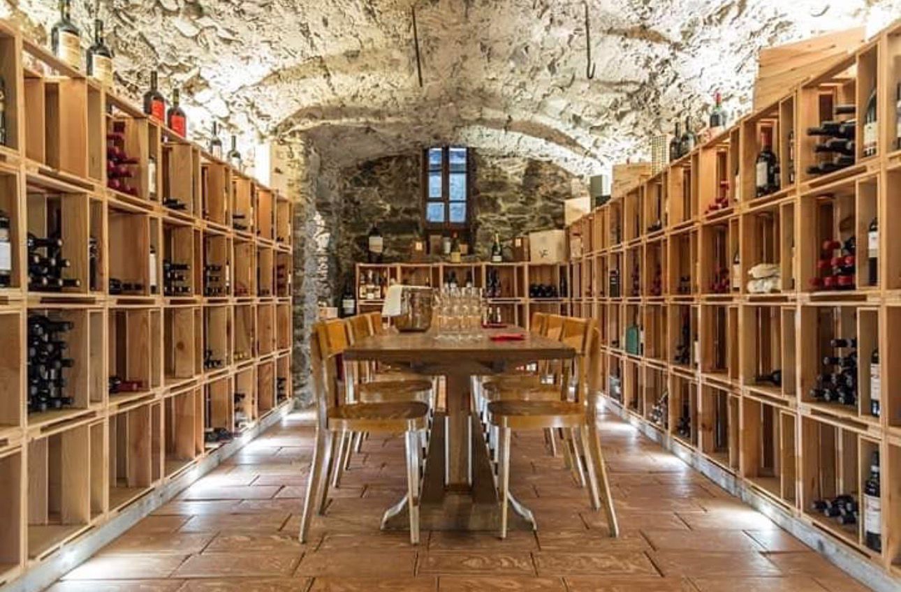 Cantina in pietra a volta